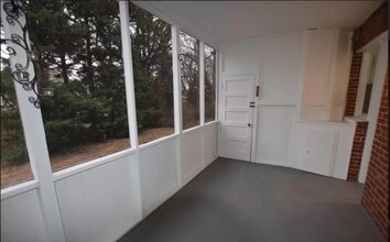 4515 Avondale St in Bethesda, MD - Foto de edificio - Building Photo