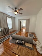 14-16 Pease Ave in Middletown, CT - Building Photo - Building Photo