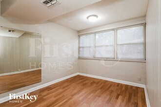 5510 Graywood Rd in Jacksonville, FL - Building Photo - Building Photo