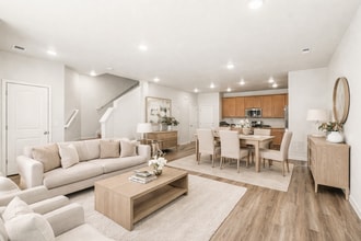 6328 Deerfoot Dr in Loveland, CO - Building Photo - Building Photo