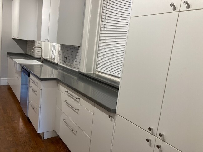 1102 N Wolcott Ave in Chicago, IL - Building Photo - Building Photo