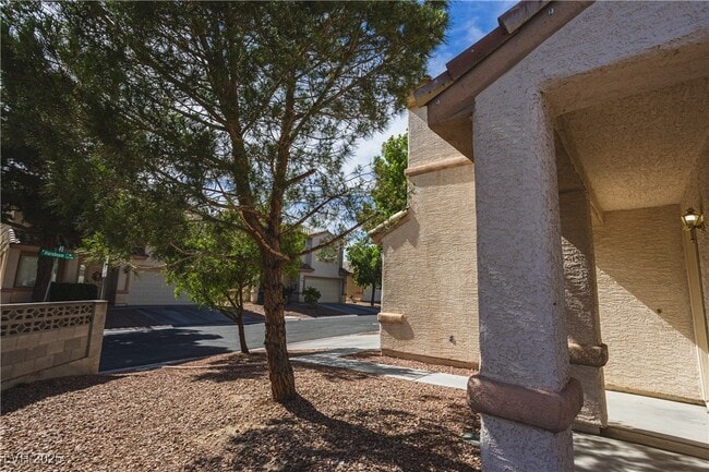 property at 7920 Hornbeam Ct