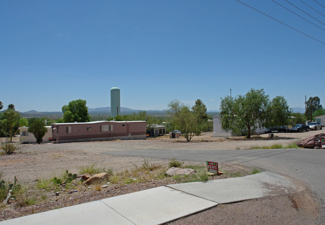 4431 W Valencia Rd in Tucson, AZ - Building Photo - Building Photo