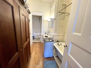 465 Beacon St, Unit 3F in Boston, MA - Building Photo - Building Photo