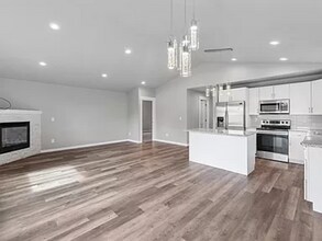 906 E Courtland Ave in Spokane, WA - Building Photo - Building Photo