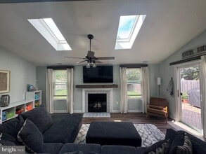 36 Fieldstone Dr in Southampton, PA - Building Photo - Building Photo