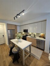 1650 NE 124th St in North Miami, FL - Building Photo - Building Photo