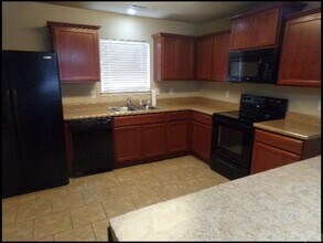 316 Saunders Dr in North Little Rock, AR - Building Photo - Building Photo