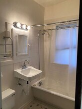 3611 Bryant Ave S in Minneapolis, MN - Building Photo - Interior Photo