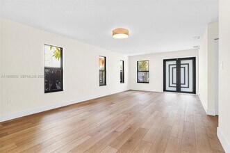 136 NW 53rd St in Miami, FL - Building Photo - Building Photo