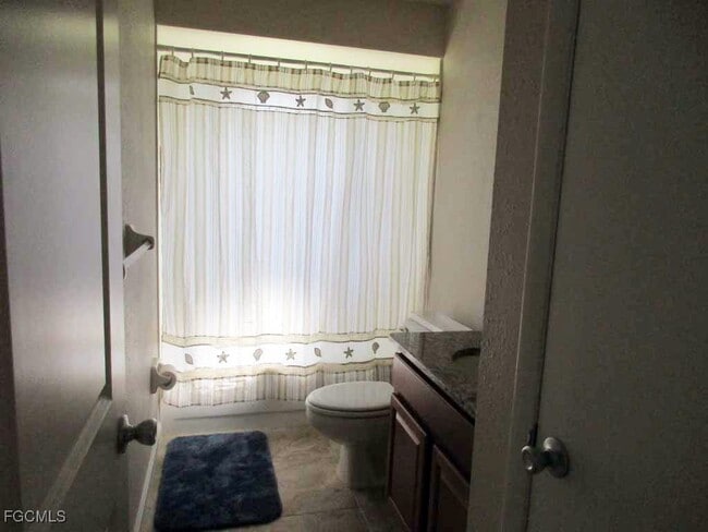 property at 1510 SE 11th Pl