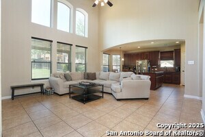 611 Oxalis in San Antonio, TX - Building Photo - Building Photo