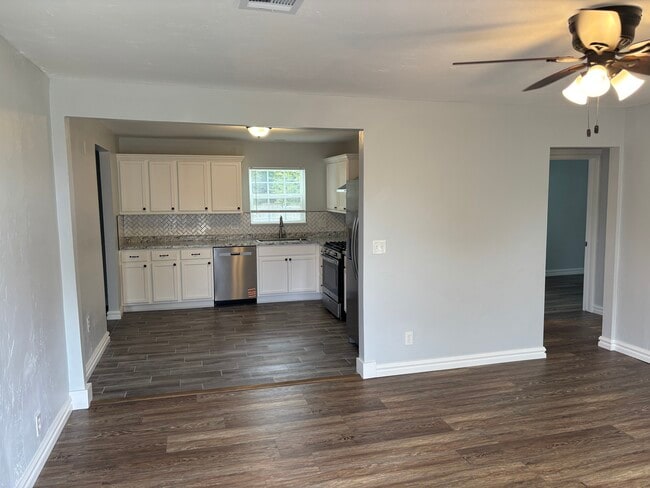 4769 SE 27th St in Del City, OK - Building Photo - Building Photo