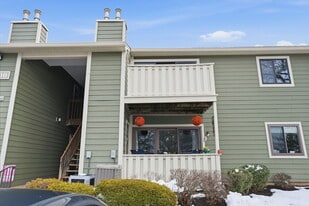 1210 Braxton Ct in North Wales, PA - Building Photo