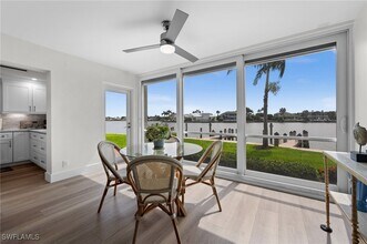 3400 Gulf Shore Blvd N in Naples, FL - Building Photo - Building Photo