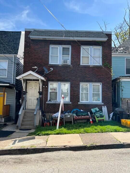 1413 Margaret St, Unit 2 in Homestead, PA - Building Photo