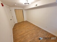 2017 W Oxford St - 38