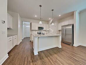 24 Crabapple Cir in Savannah, GA - Building Photo - Building Photo