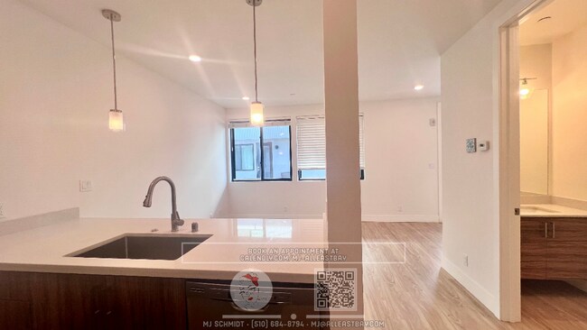 3253 Ettie St, Unit 4 in Oakland, CA - Building Photo - Building Photo