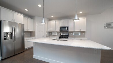 5402 Silverstone Terrace in Colorado Springs, CO - Building Photo - Building Photo