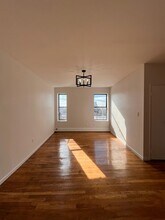 117 Wade St, Unit 4G in Jersey City, NJ - Building Photo - Building Photo
