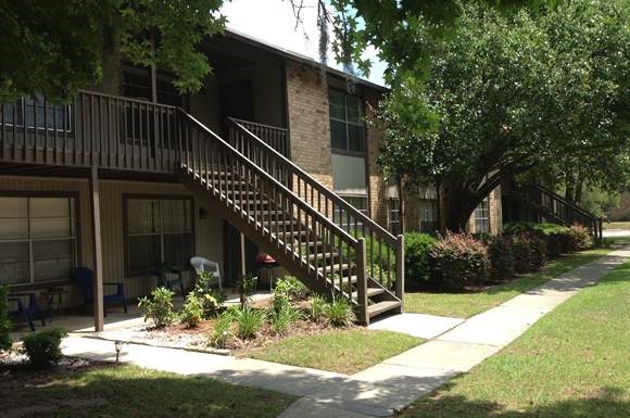 West Village Apartments in Charleston, SC - Building Photo