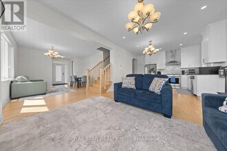 2021 Elevation Rd in Ottawa, ON - Building Photo - Building Photo