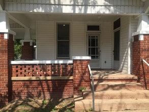 505 E Main St in Denison, TX - Building Photo - Building Photo