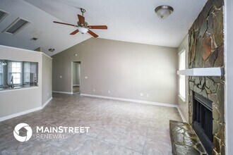 1844 Hollars Pl in Middleburg, FL - Foto de edificio - Building Photo