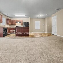 1578 Onalee Dr in Hampton, GA - Building Photo - Building Photo