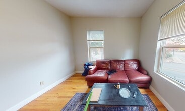 344 Putnam Ave, Unit 1A in Cambridge, MA - Building Photo - Building Photo