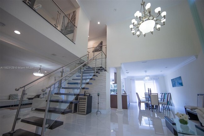 property at 19474 39th Ave