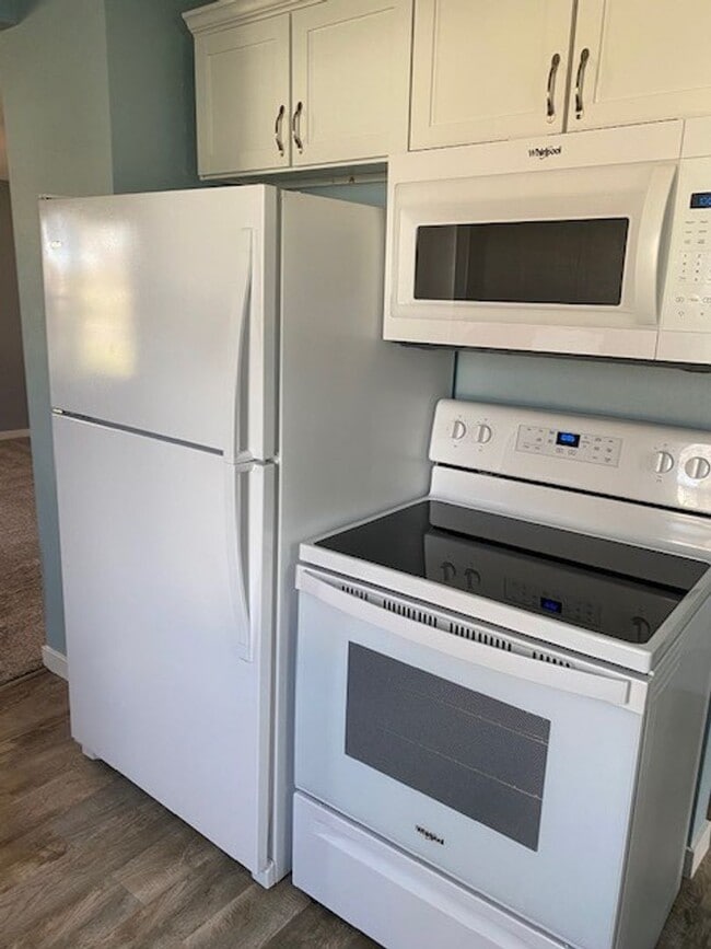 1212 7th Ave NE in Brainerd, MN - Building Photo - Building Photo