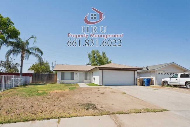 5505 Ginger Dr in Bakersfield, CA - Building Photo - Building Photo