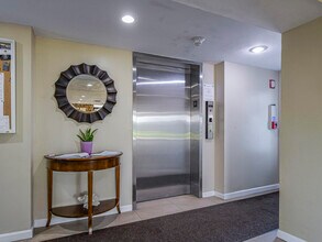 4141 Ocean Dr in Vero Beach, FL - Building Photo - Building Photo