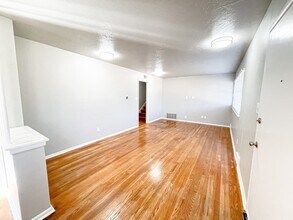 124 W Silver Meadow Dr in Midwest City, OK - Building Photo - Building Photo