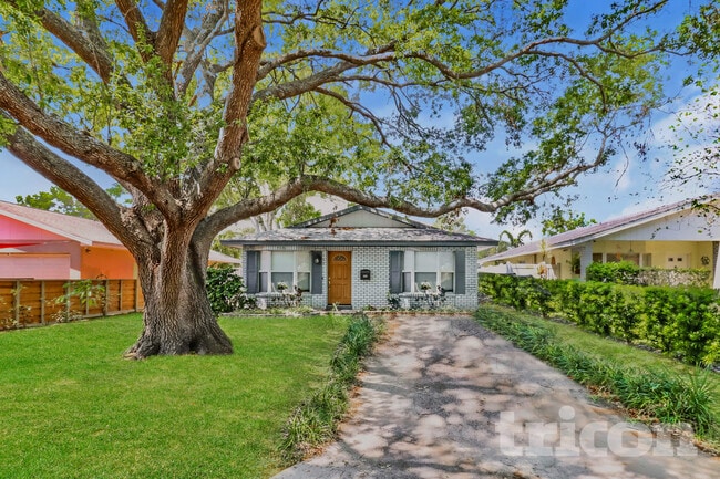 property at 4336 20th St N