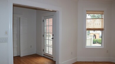 24 Langdon St, Unit 2 in Cambridge, MA - Building Photo - Building Photo