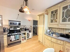 17 Sachem St, Unit 3 in Boston, MA - Building Photo - Building Photo