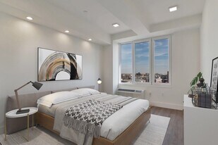 477 Broadway in Bayonne, NJ - Building Photo