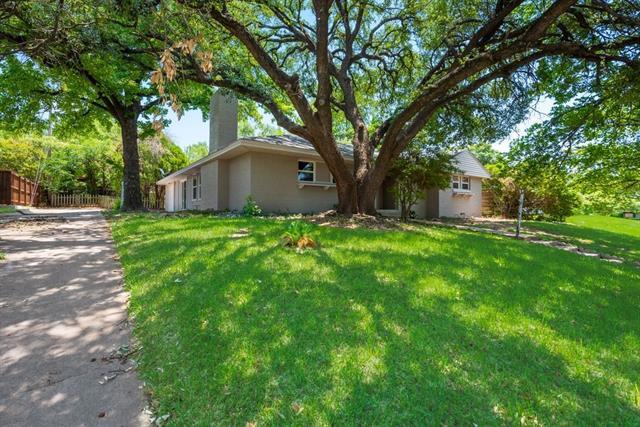 8349 Tucson Trail in Fort Worth, TX - Building Photo