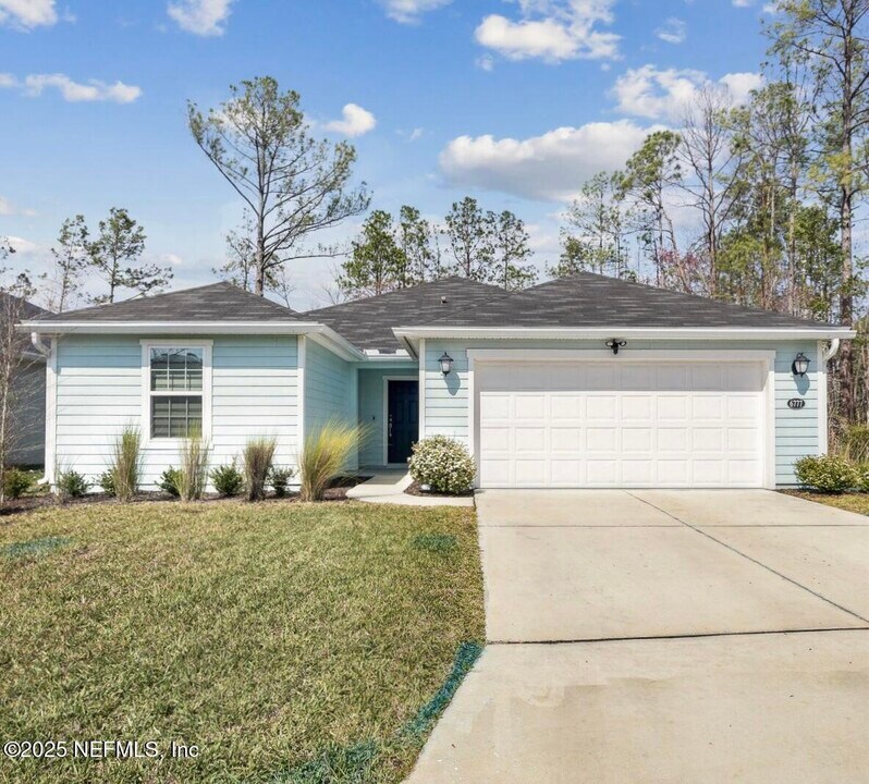 6777 Burnt Crk Rd in Jacksonville, FL - Building Photo