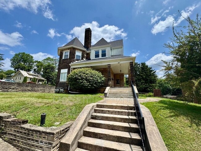property at 212 N Highland Ave