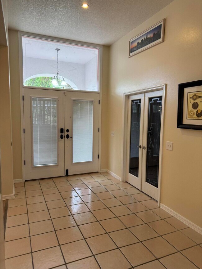 1872 SW Airoso Blvd in Port St. Lucie, FL - Building Photo - Building Photo