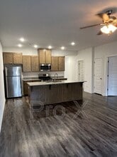 644 Hidden Springs Dr in Decatur, AR - Building Photo - Building Photo