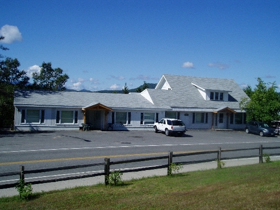 2800 Wilmington Rd in Lake Placid, NY - Foto de edificio