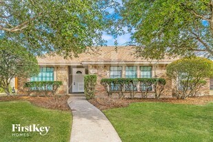 3941 Los Robles Dr, Unit 605 in Plano, TX - Building Photo