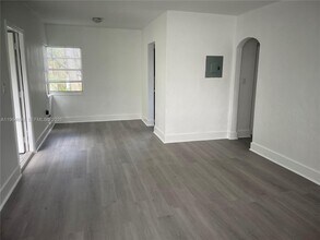 1784 Normandy Dr in Miami Beach, FL - Building Photo - Building Photo