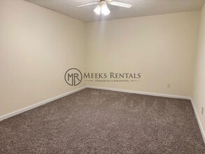 109 Botley Ln in Hurricane, WV - Building Photo - Building Photo