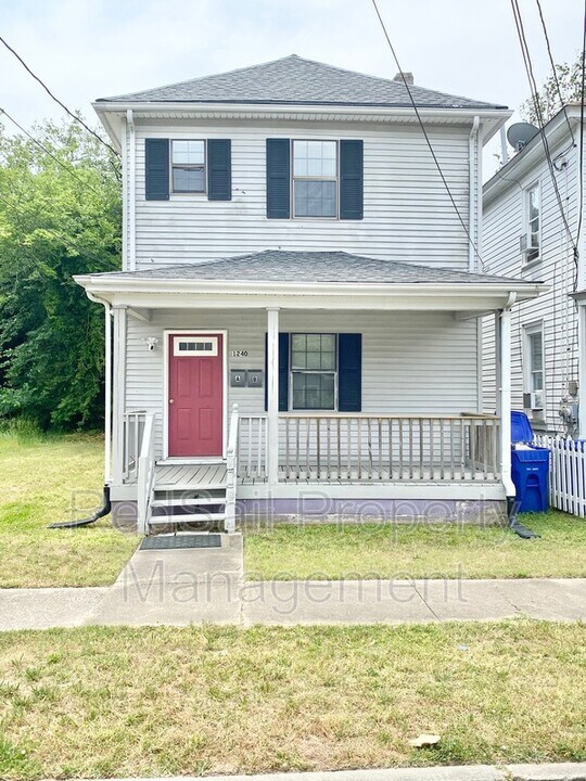 1240 24th St in Newport News, VA - Building Photo